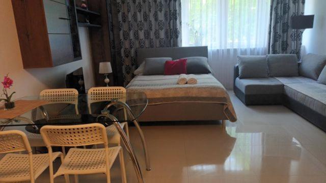 Cherry Apartament W Scislym Centrum Apartment วอร์ซอ ภายนอก รูปภาพ