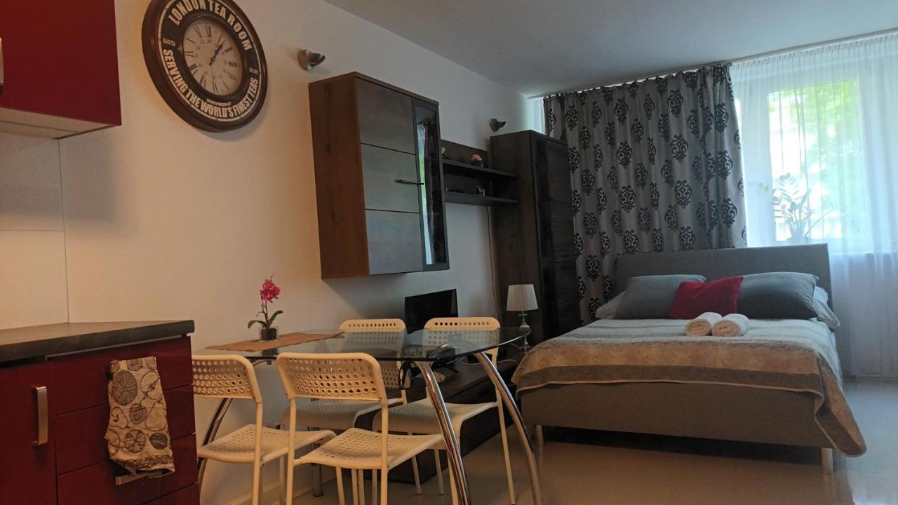 Cherry Apartament W Scislym Centrum Apartment วอร์ซอ ภายนอก รูปภาพ
